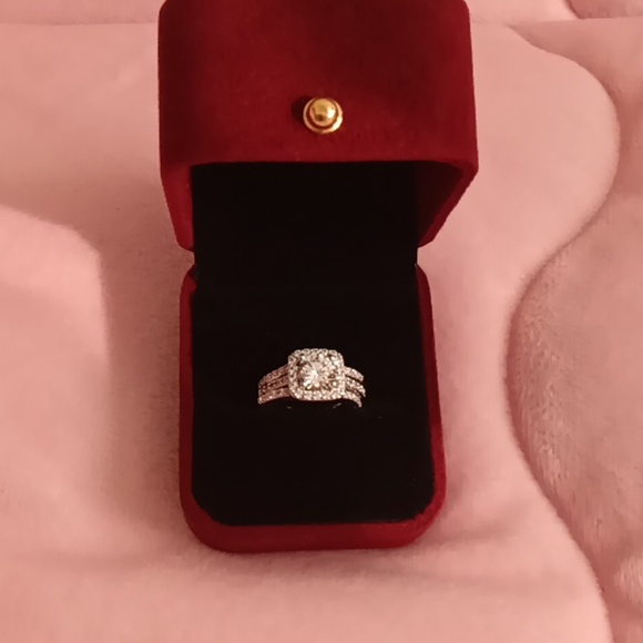 18k White Goldplated Square Bridal Set - Picture 1 of 6